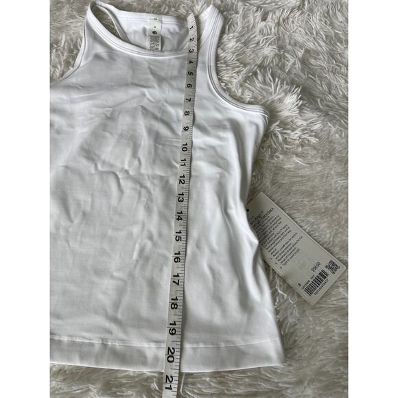 NWT LULULEMON Activewear Tank Top Women Sz 8 NWT - Picture 2 of 5
